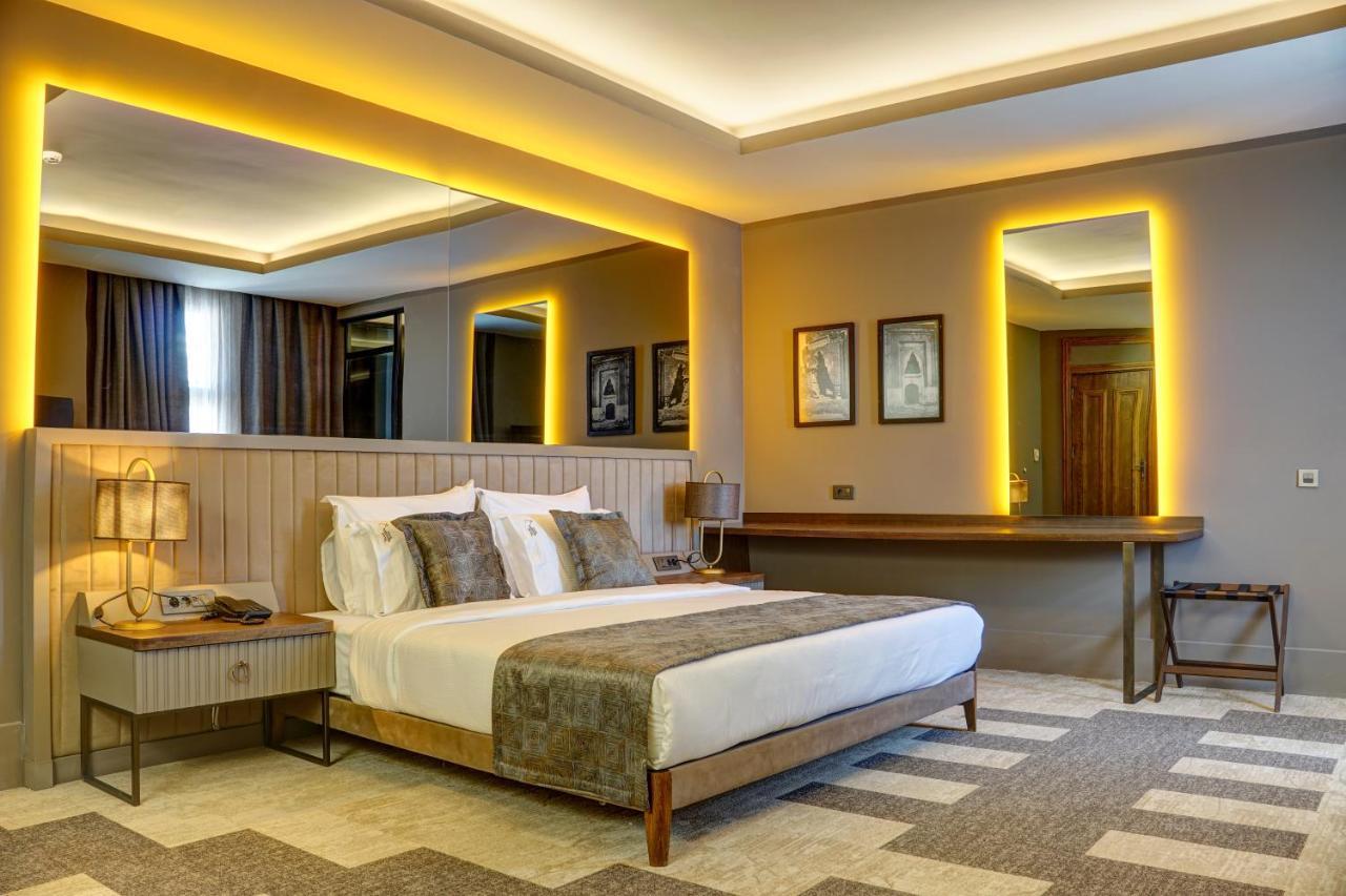Four Mansions Hotel ไคเซรึ ภายนอก รูปภาพ